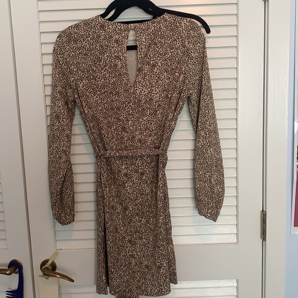 Leopard print long sleeve dress - Picture 2 of 2